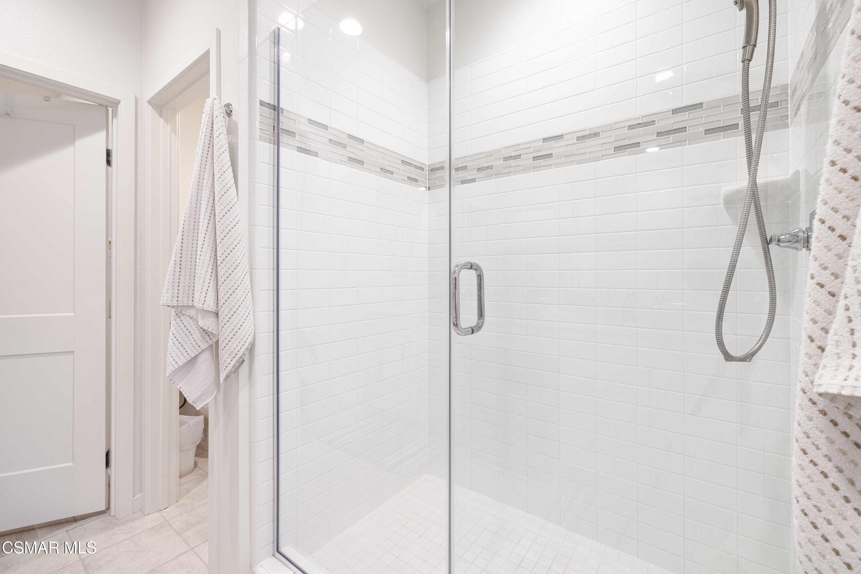 215 Red Brick Drive, Unit 3 Simi Valley, CA 93065 - Photo 18 of 29 Redbrick18