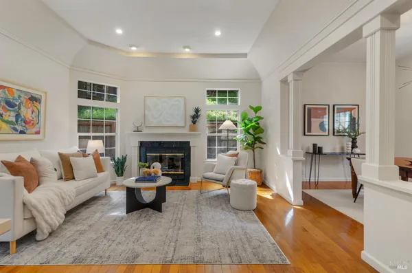 $1,995,000 | 43 Creek Road, San Anselmo, CA 94960