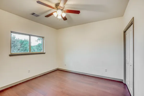 $1,495 | 3502 Longwood Drive, Unit B, Pasadena, TX 77503