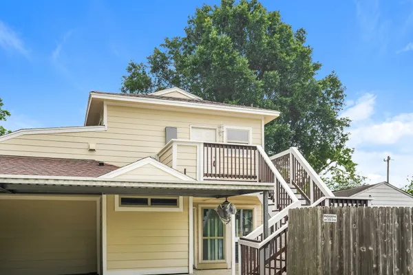 $1,495 | 3502 Longwood Drive, Unit B, Pasadena, TX 77503