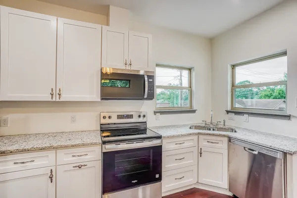 $1,495 | 3502 Longwood Drive, Unit B, Pasadena, TX 77503