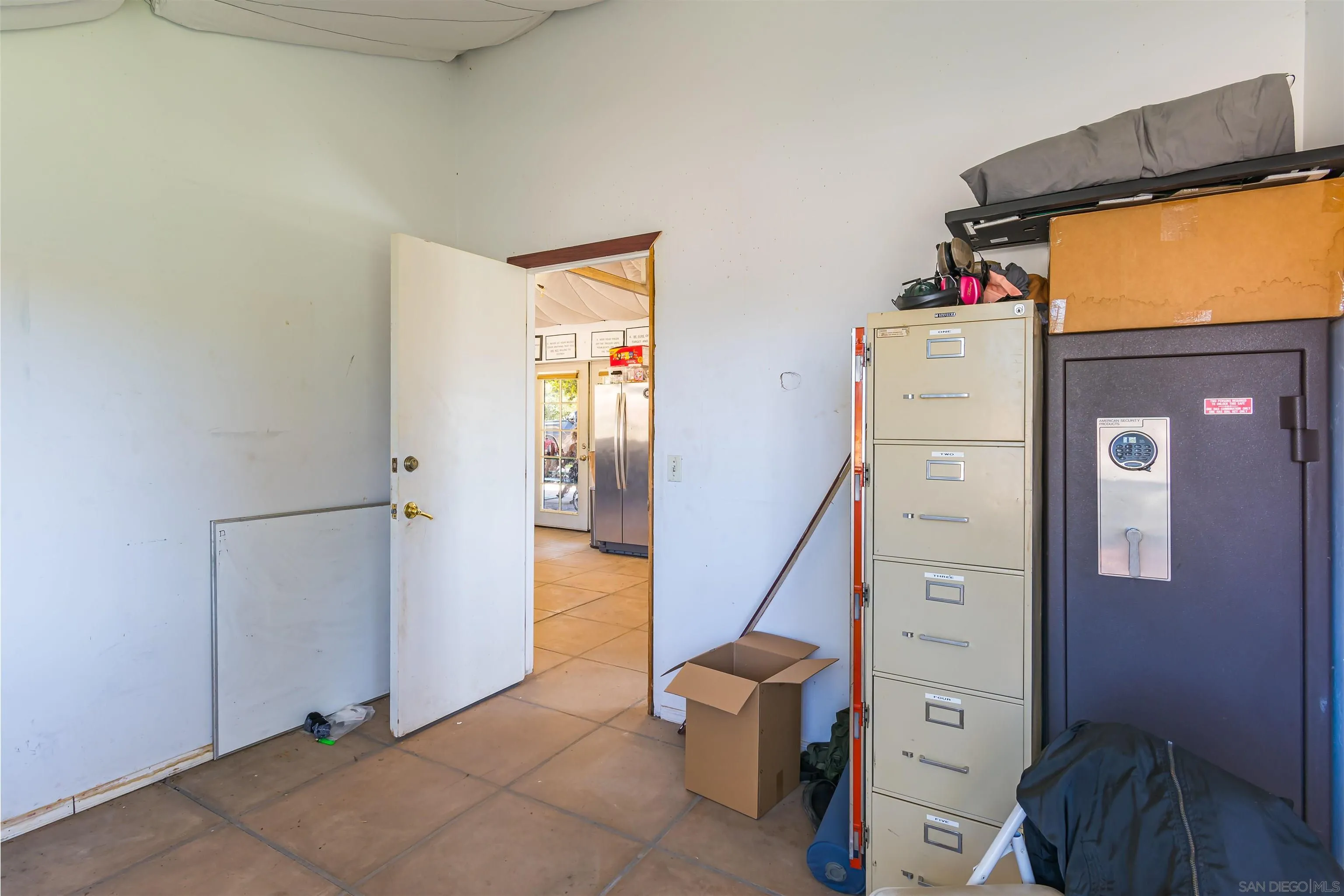 0 High Glen Road Alpine, CA 91901 - Photo 68 of 74 a view of walk in closet with clothes and shoes