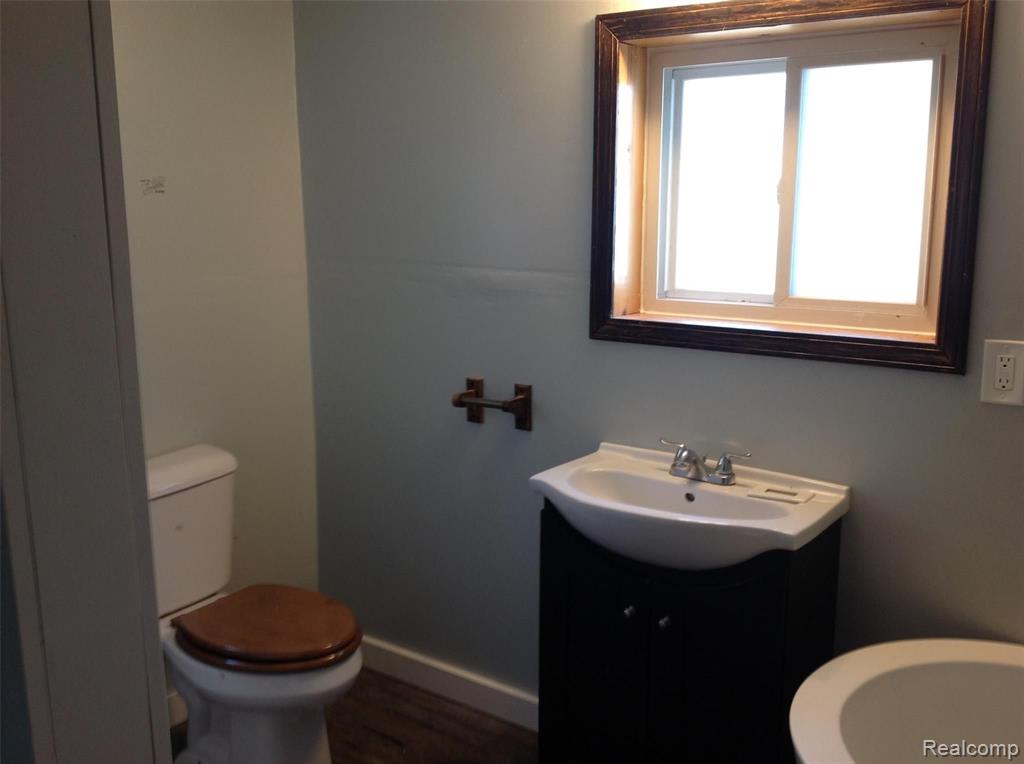 2693 Imlay City Road Lapeer, MI 48446 - Photo 21 of 29 Gallery Image 21
