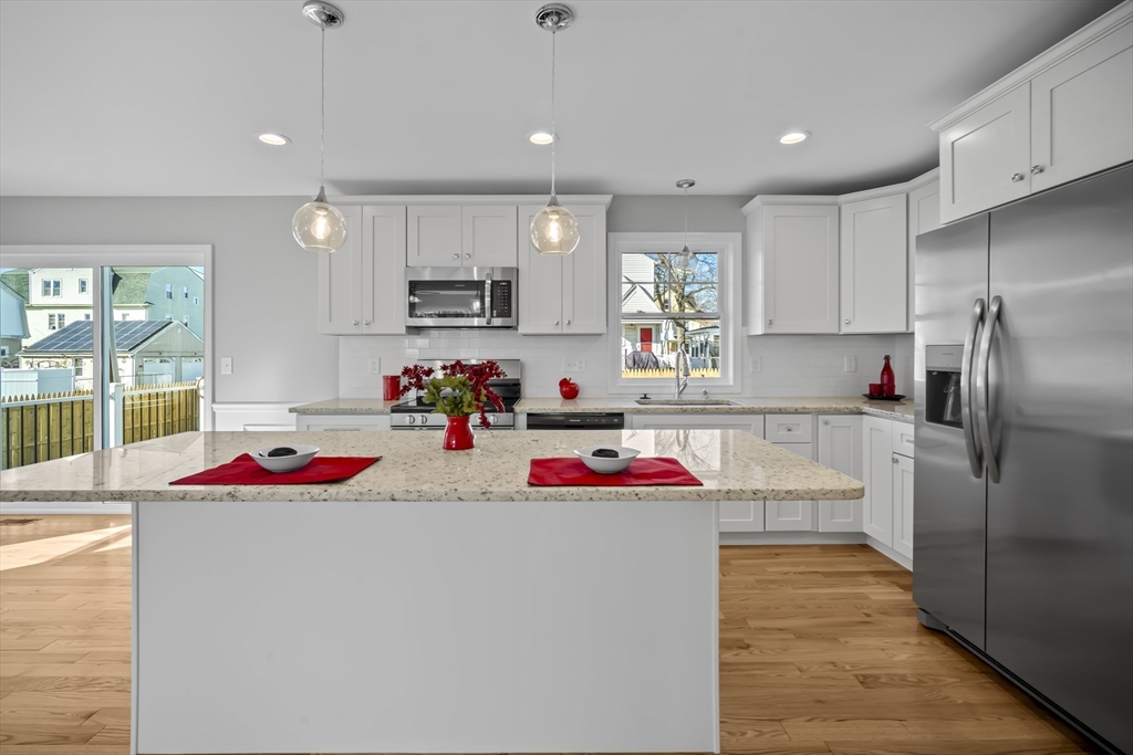 4 Wilber Street Springfield, MA 01104 - Photo 14 of 30