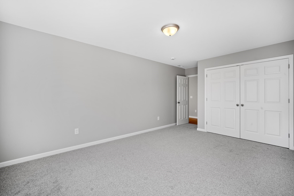 4 Wilber Street Springfield, MA 01104 - Photo 24 of 30