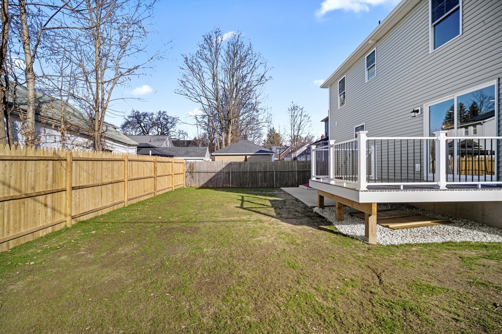 4 Wilber Street Springfield, MA 01104 - Photo 29 of 30