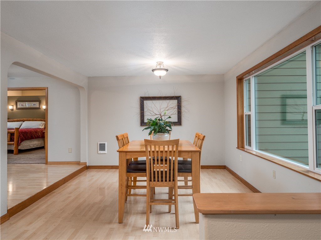 3103 Laurel Road Longview, WA 98632 - Photo 7 of 29 Gallery Image 7