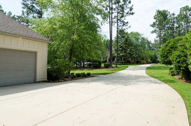 110 Cross Creek Fairhope, AL 36532 - Photo 15 of 28 Driveway