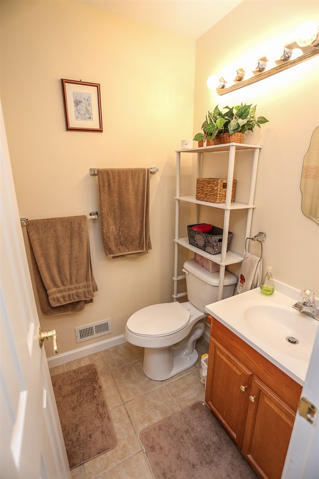 15 Middlesex Road, Unit 15 Merrimack, NH 03054 - Photo 15 of 24