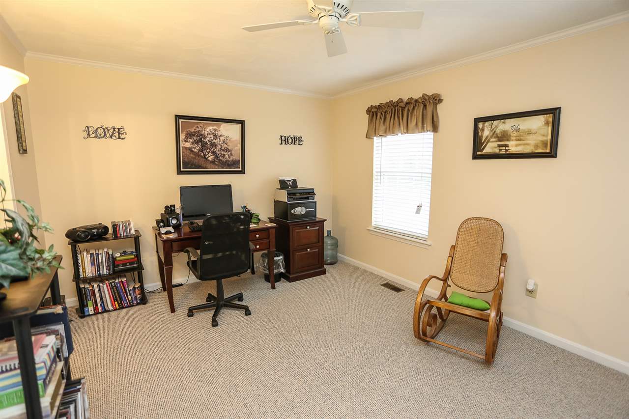 15 Middlesex Road, Unit 15 Merrimack, NH 03054 - Photo 18 of 24