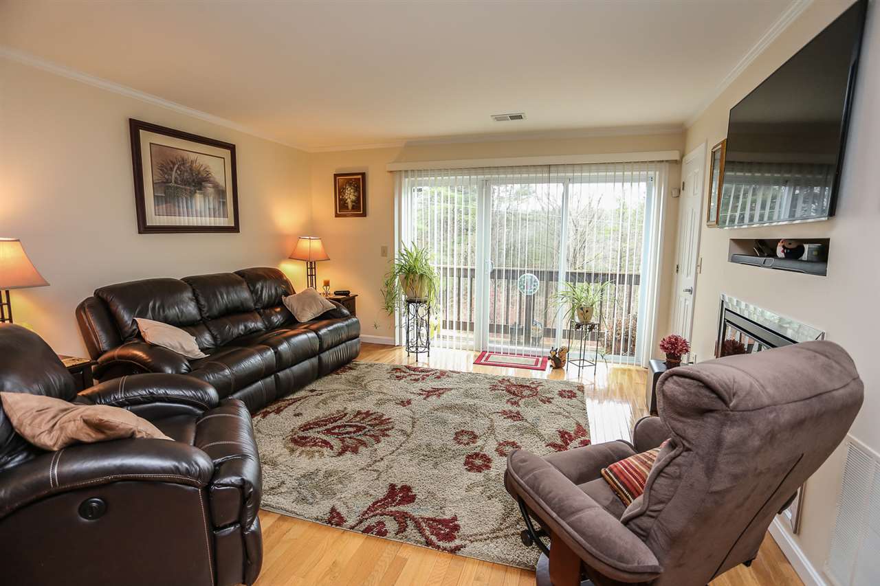 15 Middlesex Road, Unit 15 Merrimack, NH 03054 - Photo 8 of 24