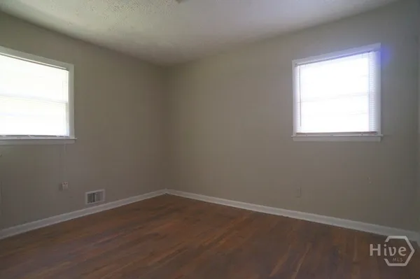 $1,500 | 435 South Barnett Shoals Road, Athens, GA 30605