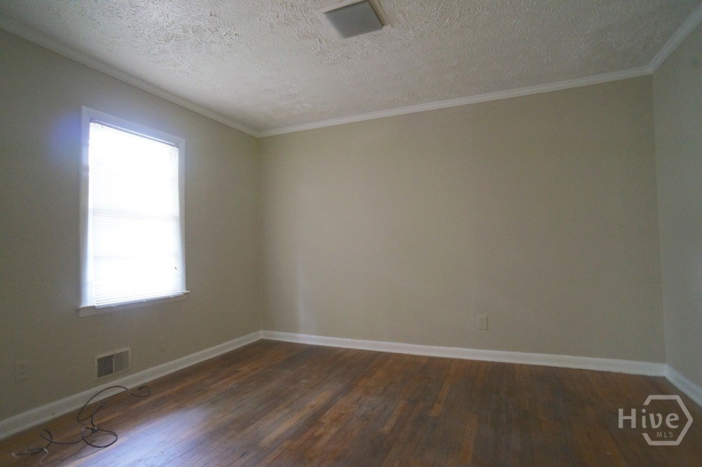 435 South Barnett Shoals Road Athens, GA 30605 - Photo 5 of 17