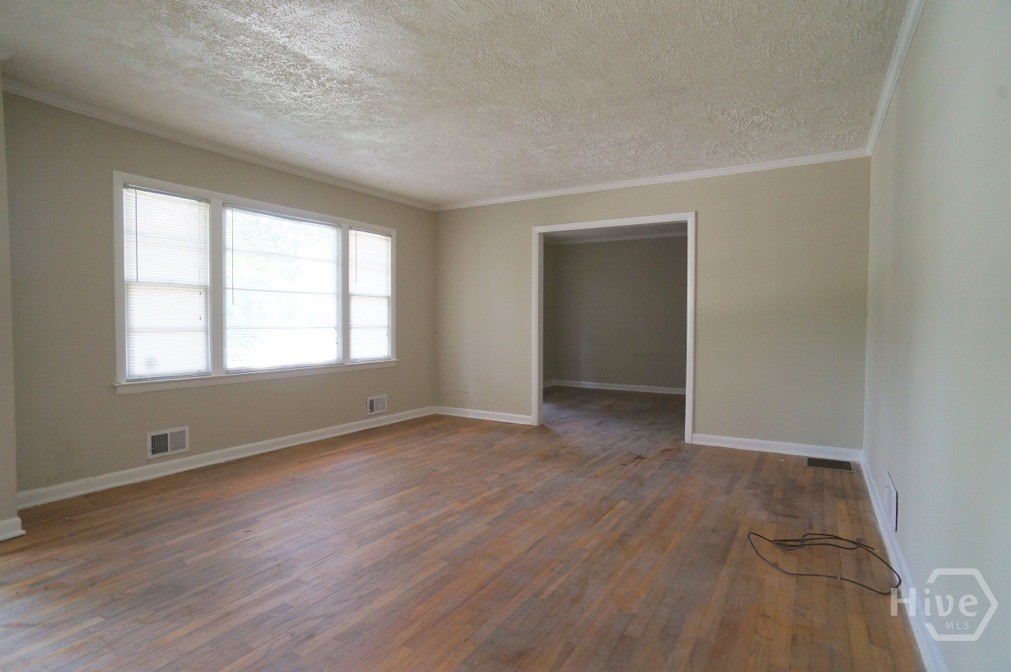 435 South Barnett Shoals Road Athens, GA 30605 - Photo 10 of 17