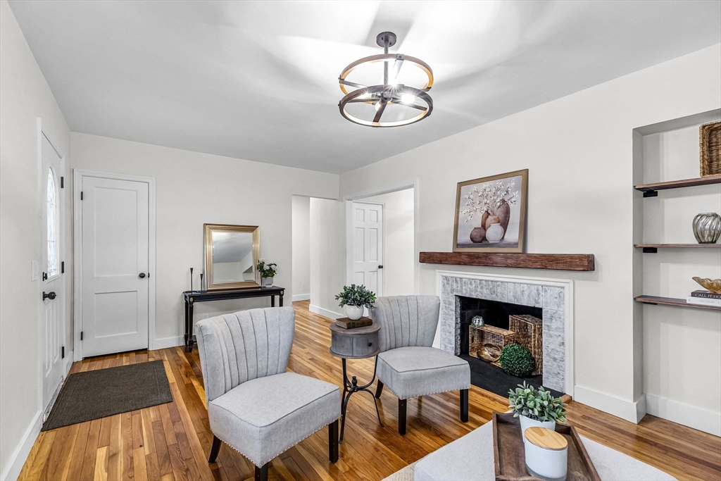 31 Observer Street Springfield, MA 01104 - Photo 3 of 42 Gallery Image 3