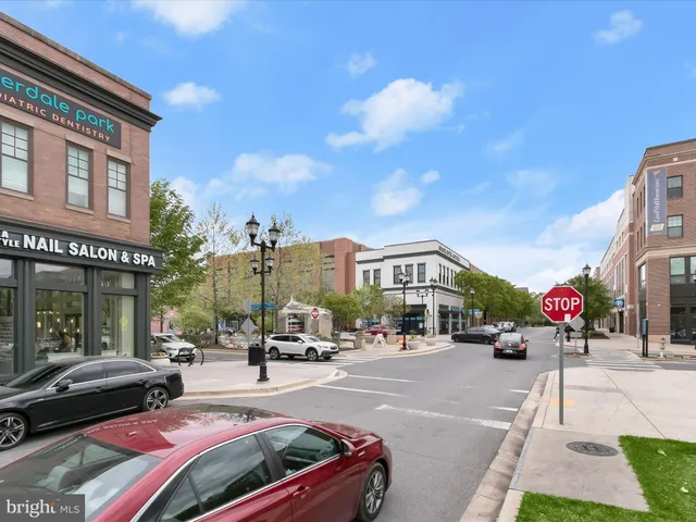 $800,000 | 4100 Underwood Street, University Park, MD 20782