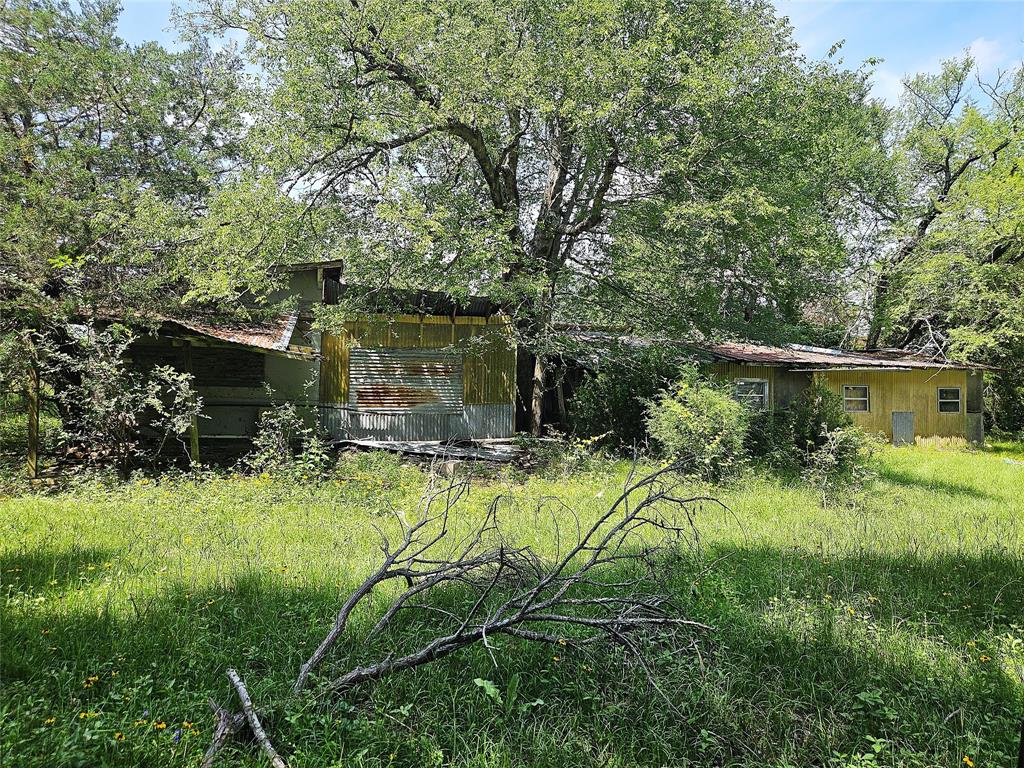39 S South Groesbeck, TX 76642 - Photo 16 of 17
