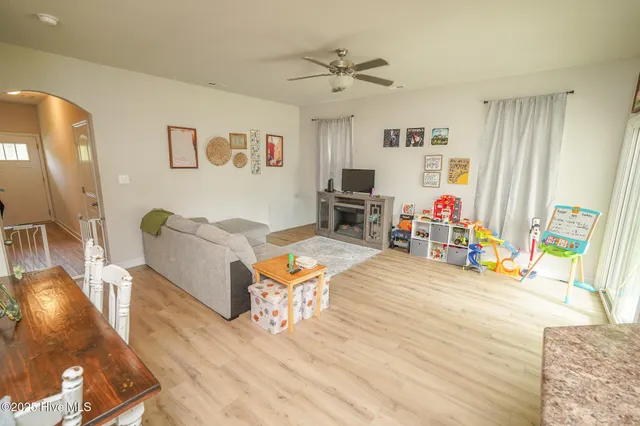 $272,500 | 256 Currituck Drive, Holly Ridge, NC 28445