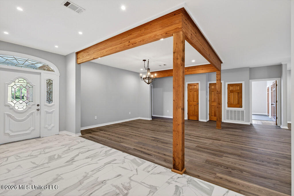 18265 Landon Road Gulfport, MS 39503 - Photo 11 of 83 Dining area
