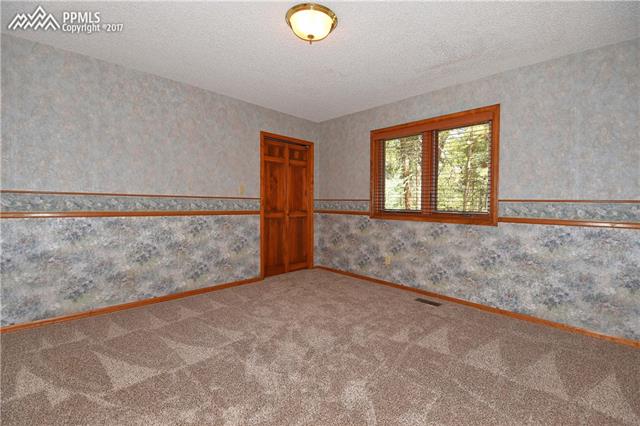 565 Cimarron Road Monument, CO 80132 - Photo 16 of 31 Gallery Image 16