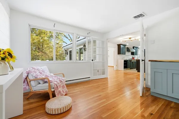 $2,149,000 | 8 Phinney Road, Lexington, MA 02421