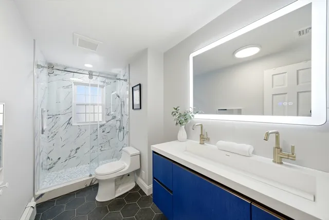 $2,199,000 | 8 Phinney Road, Lexington, MA 02421