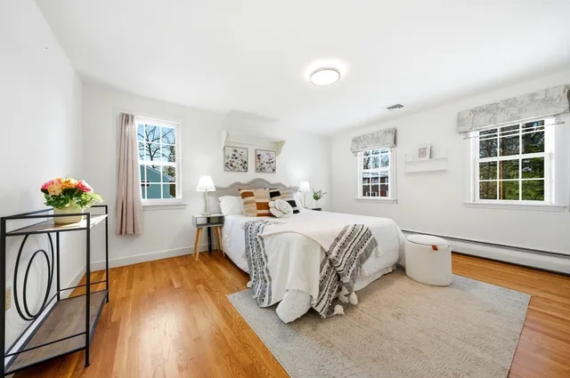 $2,199,000 | 8 Phinney Road, Lexington, MA 02421