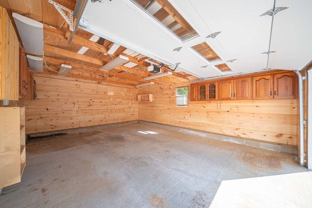 8 Phinney Road Lexington, MA 02421 - Photo 33 of 37