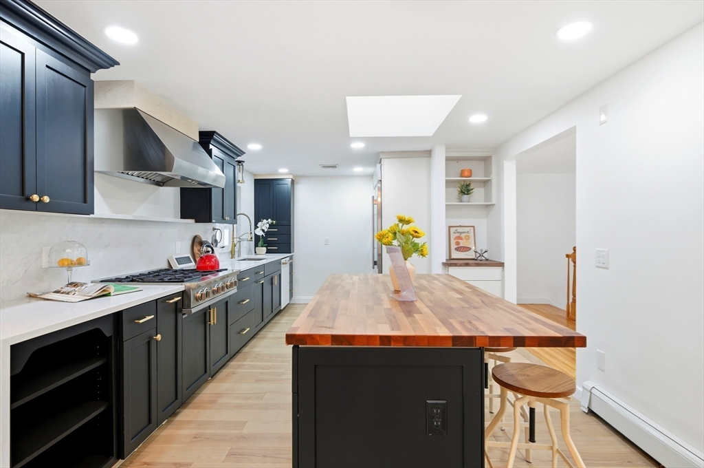 8 Phinney Road Lexington, MA 02421 - Photo 6 of 37