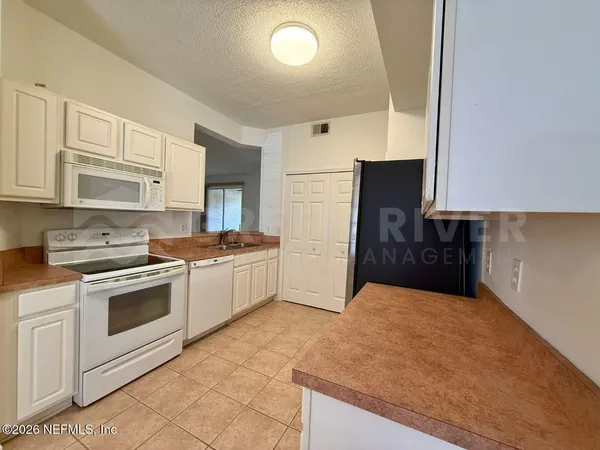 $1,750 | 204 Augusta Circle, St. Augustine, FL 32086