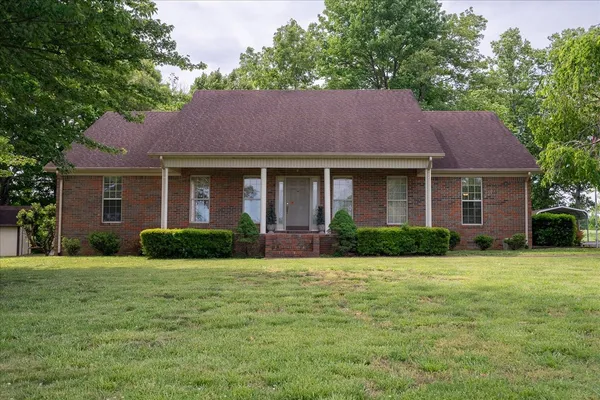 $350,000 | 256 Ramah Road, Leoma, TN 38468