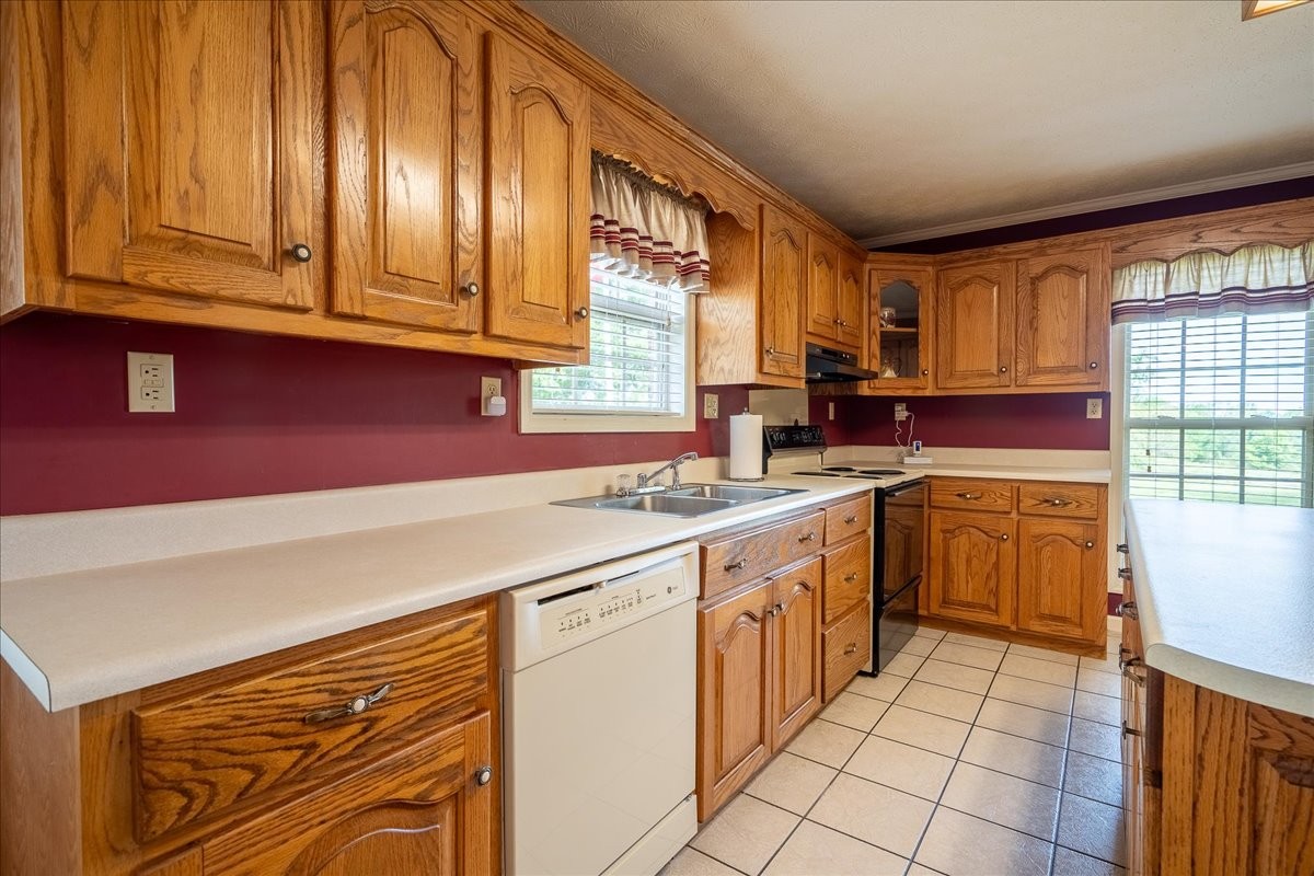 256 Ramah Road Leoma, TN 38468 - Photo 16 of 42