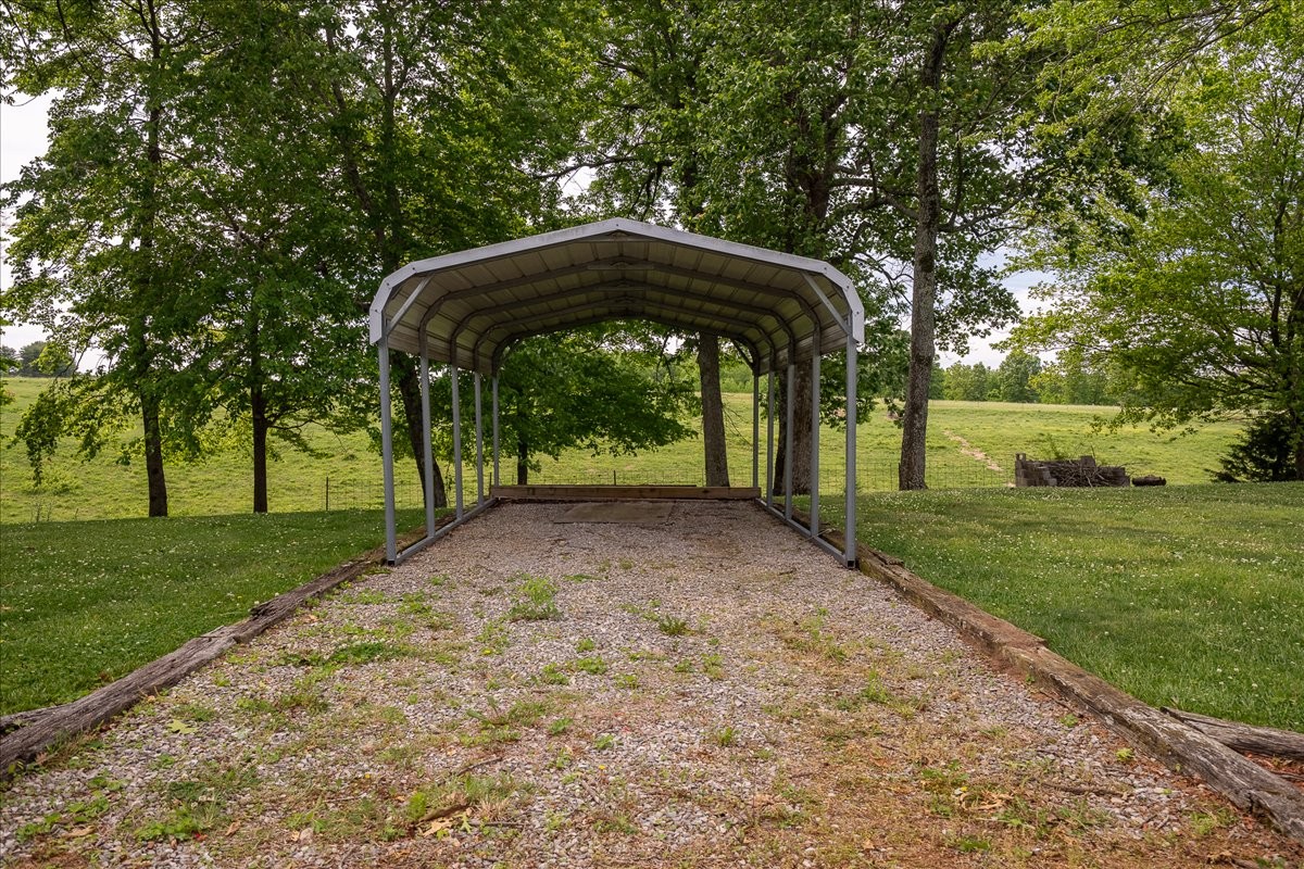 256 Ramah Road Leoma, TN 38468 - Photo 6 of 42