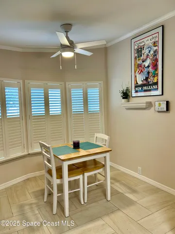 a view of a workspace with furniture