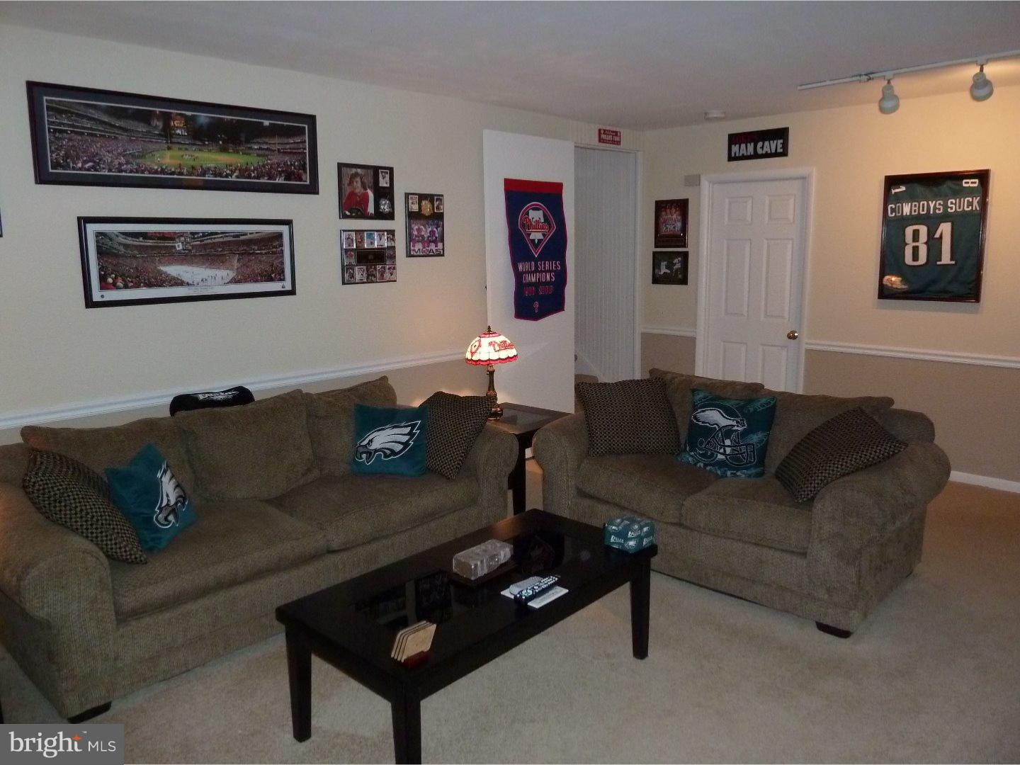 1120 Sparrow Road Audubon, PA 19403 - Photo 18 of 25 Family Room