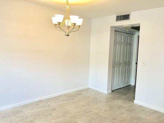 1067 Cornwall East Boca Raton, FL 33434 - Photo 5 of 21 Dining Room