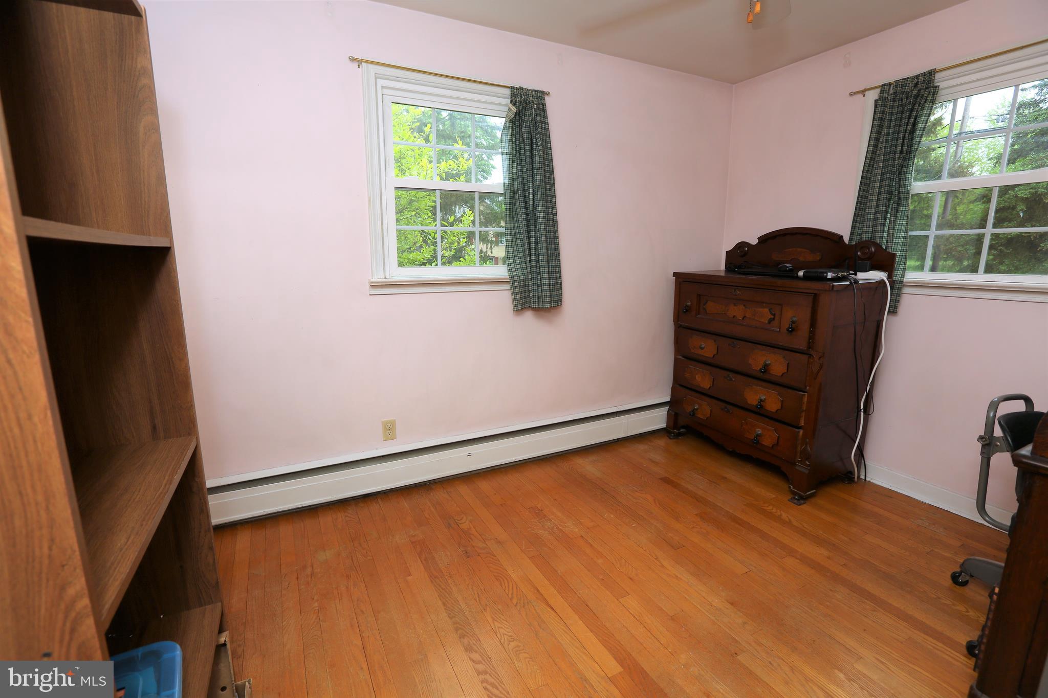 135 Orchard Road Perkasie, PA 18944 - Photo 10 of 15 Front Bedroom
