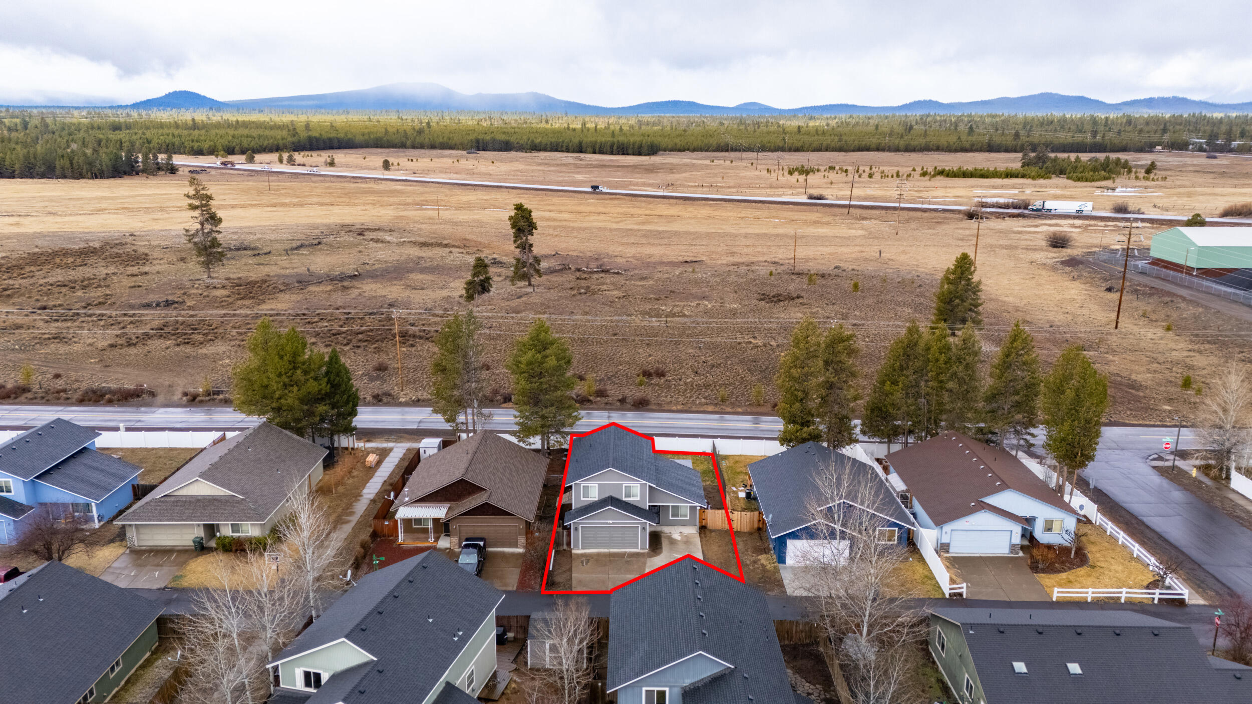 51281 Riley Lane La Pine, OR 97739 - Photo 32 of 36