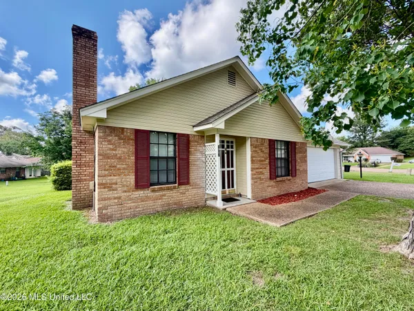 $175,000 | 102 Marys Cove, Clinton, MS 39056