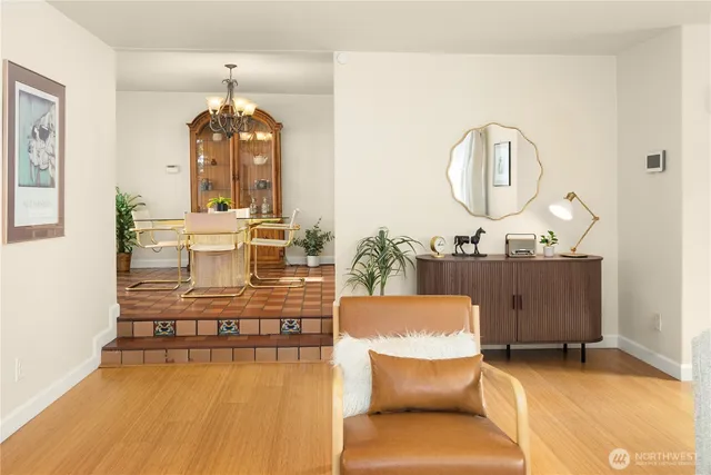 $5,500 | 11252 Evanston Avenue North, Seattle, WA 98133