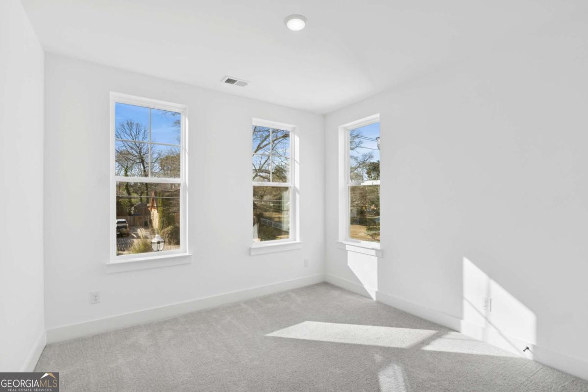 783 Auguste Avenue Decatur, GA 30033 - Photo 13 of 18