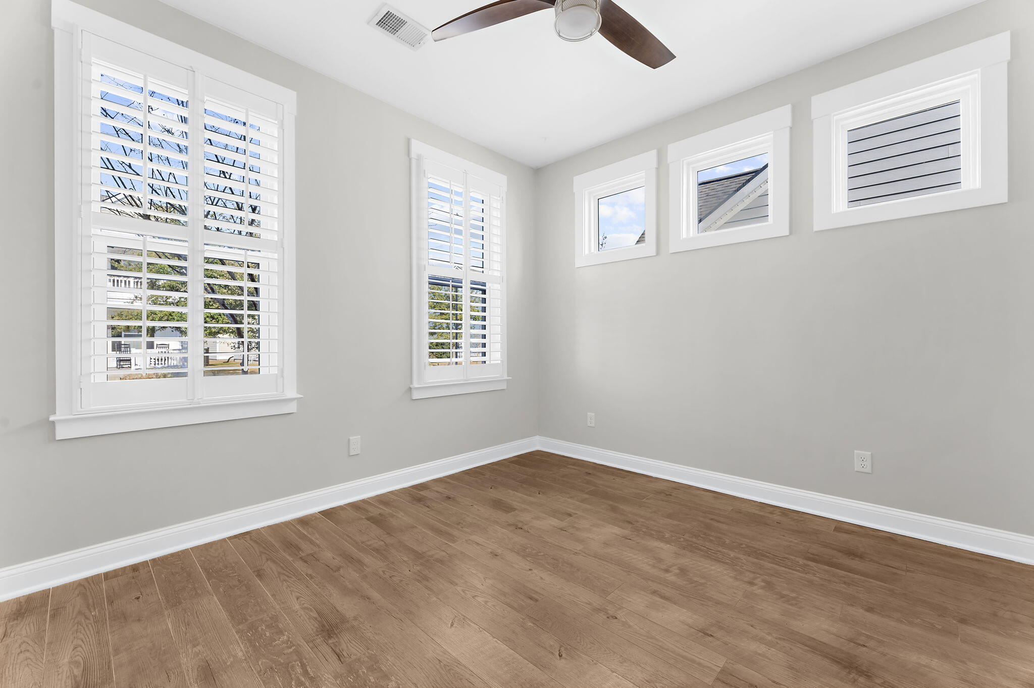 1718 Winfield Way Charleston, SC 29414 - Photo 12 of 73 19-web-or-mls-DSC00926