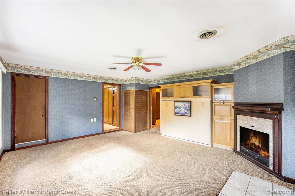 3021 Avon Manor Road Rochester Hills, MI 48307 - Photo 9 of 36