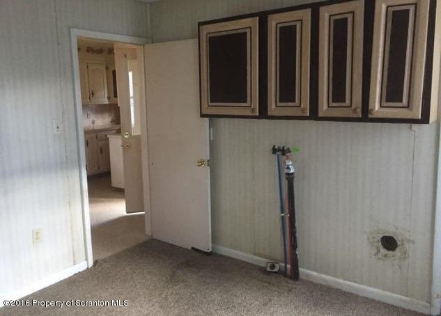 1026 Ravine Street Scranton, PA 18508 - Photo 9 of 11 Gallery Image 9