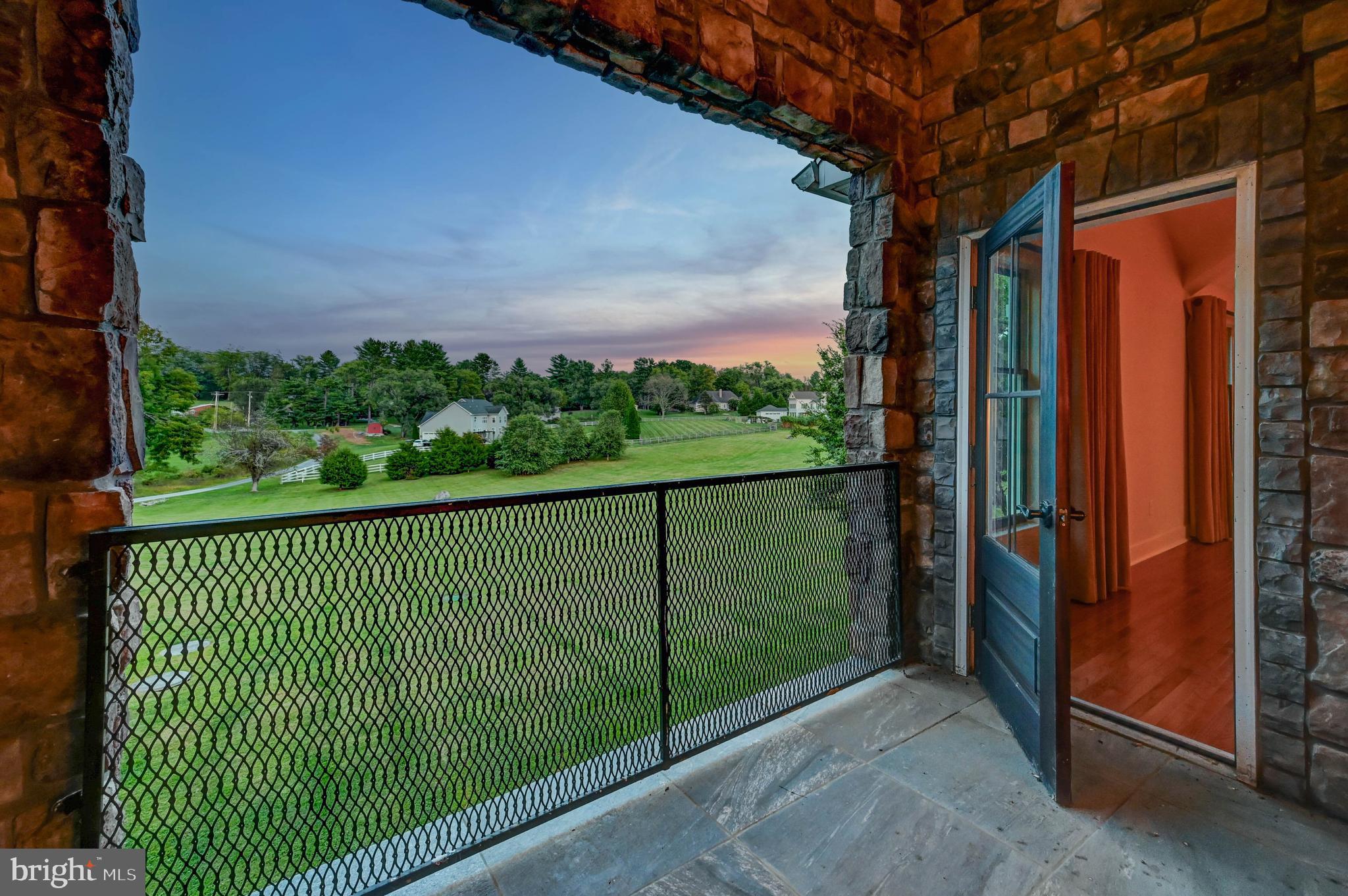 14412 Cuba Road Cockeysville, MD 21030 - Photo 34 of 35 a view of a balcony