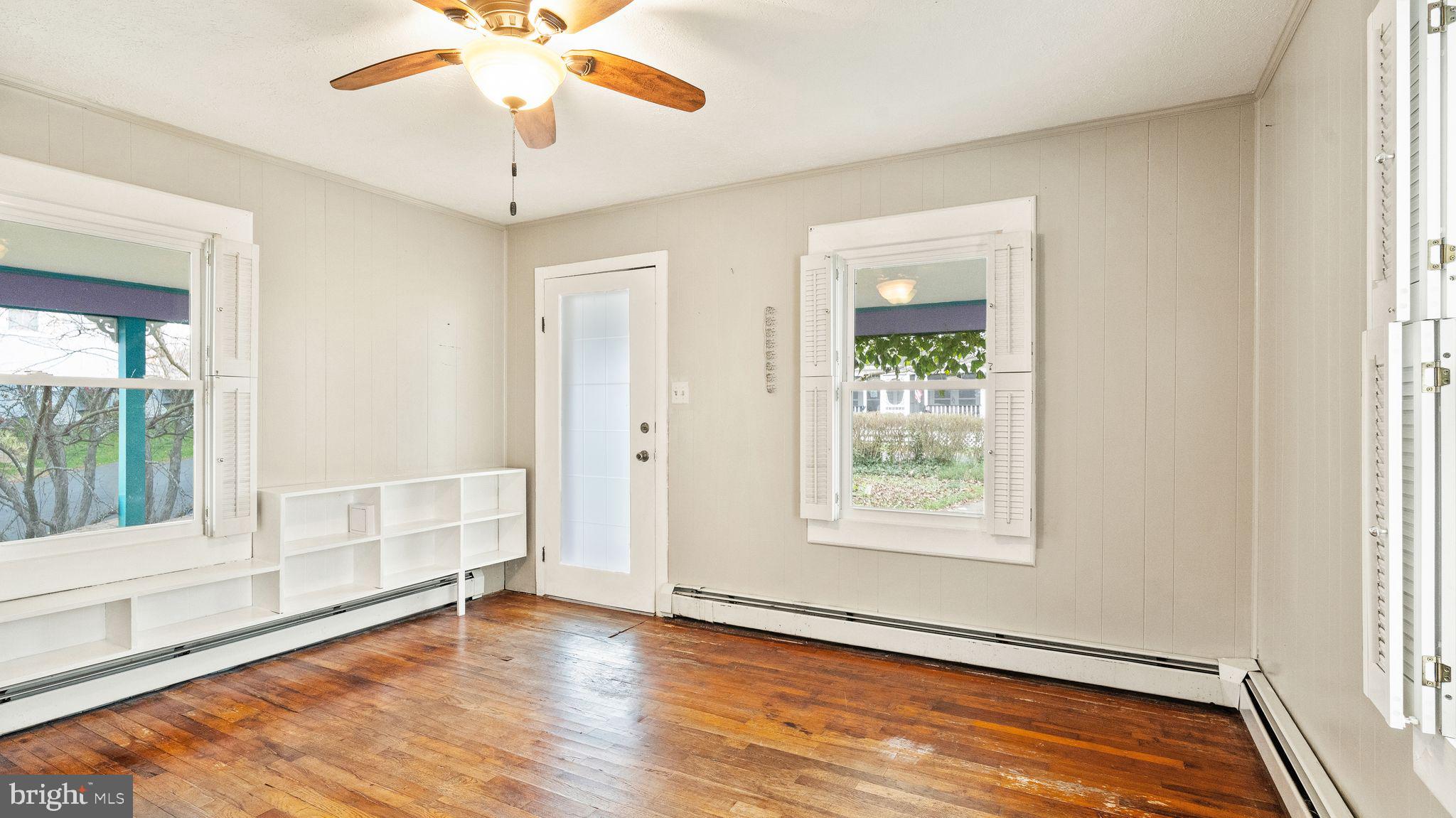 115 Rice Street Berryville, VA 22611 - Photo 13 of 47 Family Room