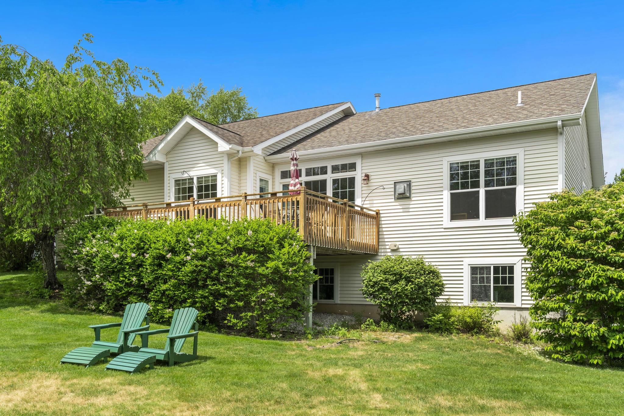 3869 Stone Ridge Drive Traverse City, MI 49684 - Photo 5 of 32