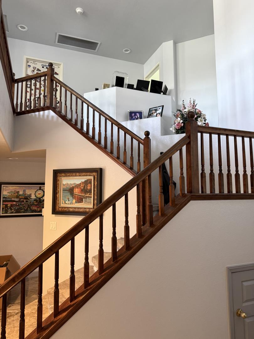 3208 Silver Ridge Court Oceanside, CA 92058 - Photo 5 of 19