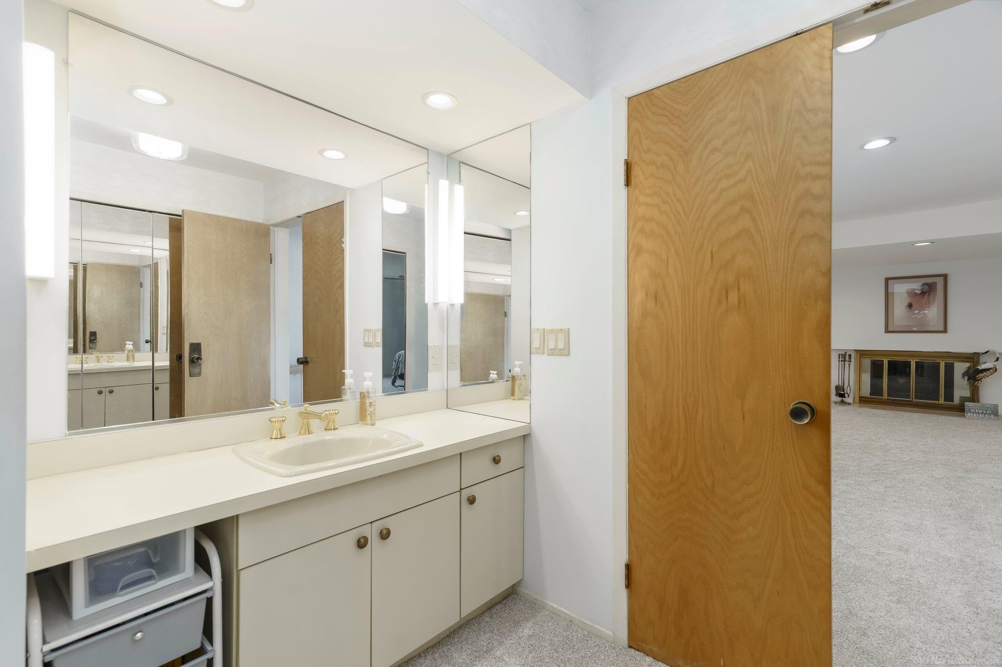 3997 River Road East China, MI 48054 - Photo 36 of 54