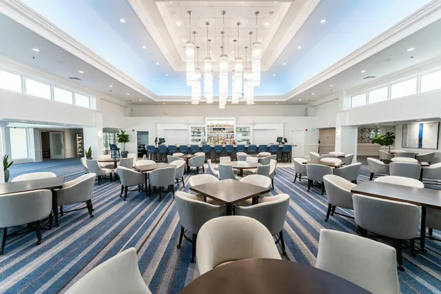 $10,000 | 19 Stratford Drive, Unit F, Boynton Beach, FL 33436